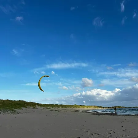 Modern With Sea View In Prázdninový dům *