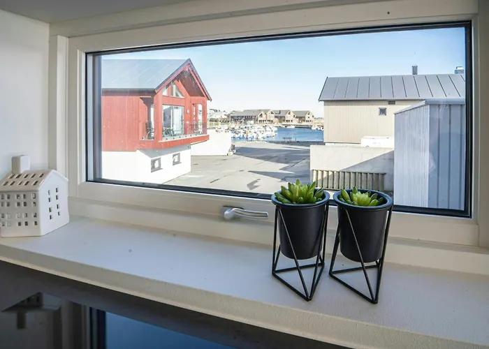 Modern With Sea View In Hébergement de vacances